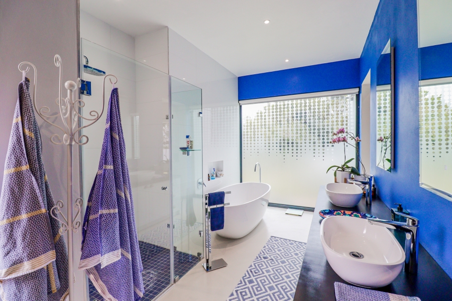 3 Bedroom Property for Sale in The Coves North West